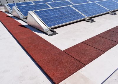KRAITEC step as maintenance way on flat roofs